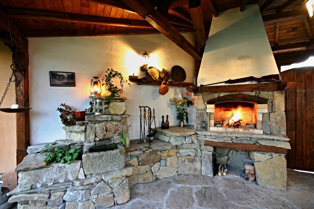 Private 4Br-2Ba Guest House Dryanovo With Pool And Free Parking Exterior photo